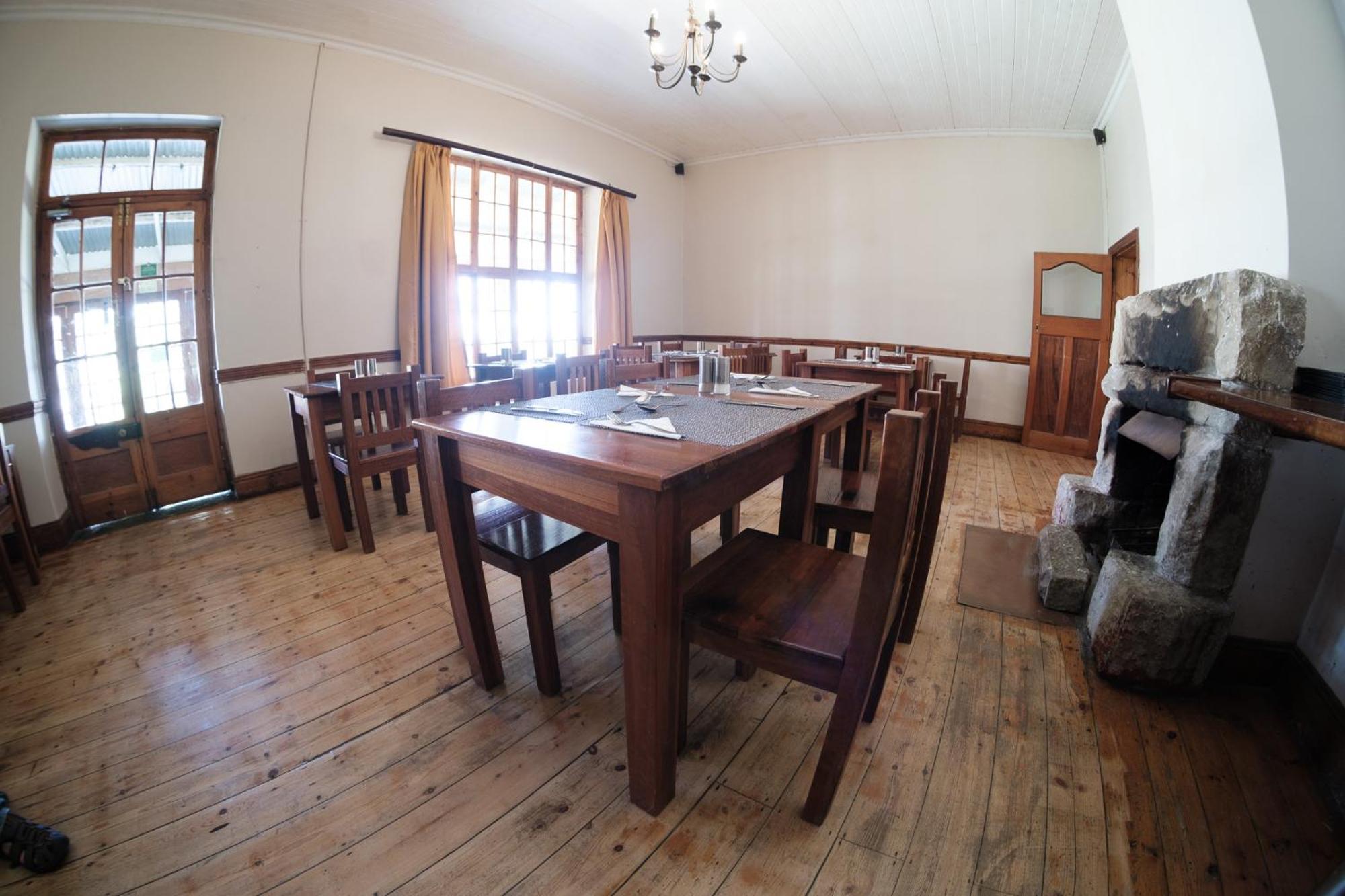 The Border Post, Bed And Breakfast Bergville Buitenkant foto
